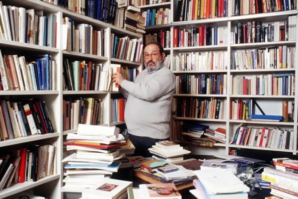 Fotograma de Umberto Eco: La biblioteca del mundo