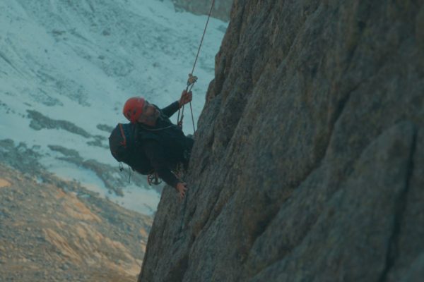 Fotograma de la película La Montaña